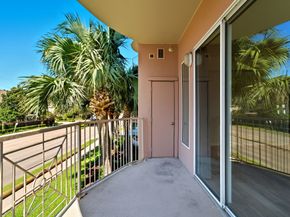 3505 Sage Road 202, Houston TX 77056