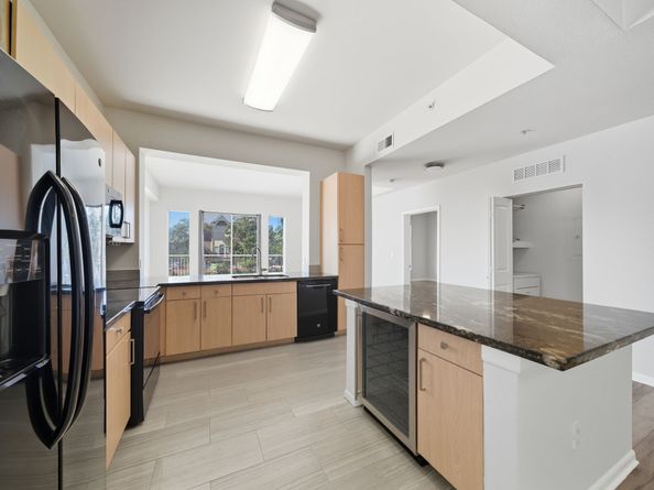 3505 Sage Road 202, Houston TX 77056