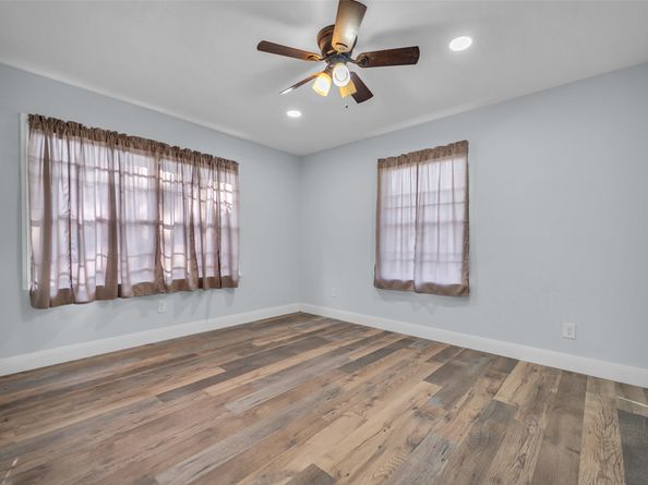 4011 Markley Street, Houston TX 77087