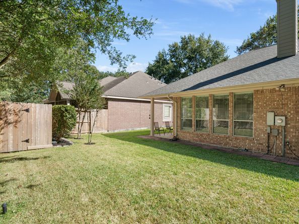 183 Victoria Glen Drive, The Woodlands TX 77384