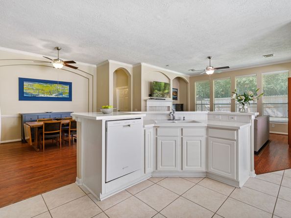183 Victoria Glen Drive, The Woodlands TX 77384