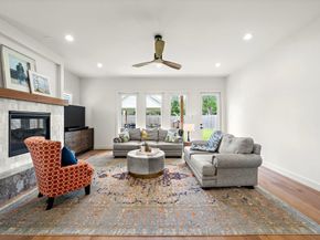 1003 Wakefield Drive, Houston TX 77018