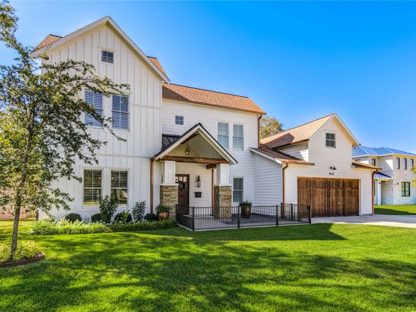 1003 Wakefield Drive, Houston TX 77018