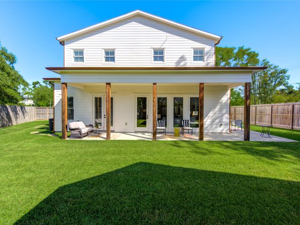 1003 Wakefield Drive, Houston TX 77018