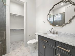 1003 Wakefield Drive, Houston TX 77018