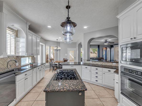 15606 Marble Canyon Way, Houston TX 77044