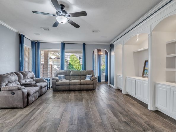 15606 Marble Canyon Way, Houston TX 77044