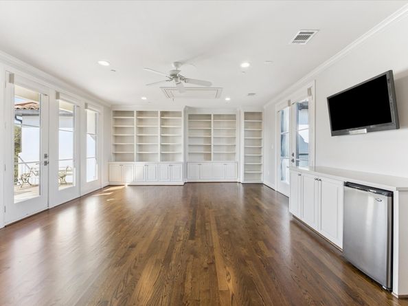 3002 Mid Lane, Houston TX 77027