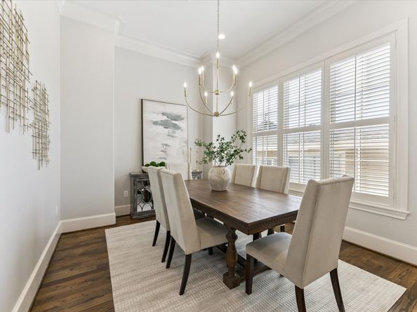 3002 Mid Lane, Houston TX 77027