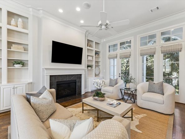 3002 Mid Lane, Houston TX 77027
