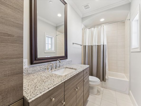 3002 Mid Lane, Houston TX 77027
