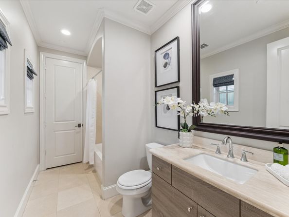 3002 Mid Lane, Houston TX 77027
