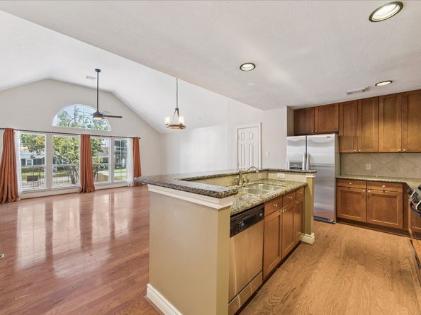 1632 W 13th Street, Houston TX 77008