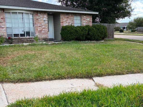 10307 Towne Oak Lane, Sugar Land TX 77498