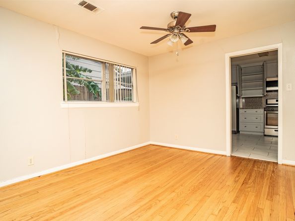4829 Hummingbird Street, Houston TX 77035