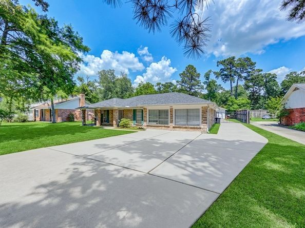 24522 Glen Loch Drive, Spring TX 77380