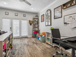 14719 Barryknoll Lane 51, Houston TX 77079