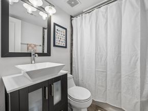 14719 Barryknoll Lane 51, Houston TX 77079