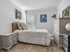 14719 Barryknoll Lane 51, Houston TX 77079