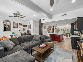 14719 Barryknoll Lane 51, Houston TX 77079