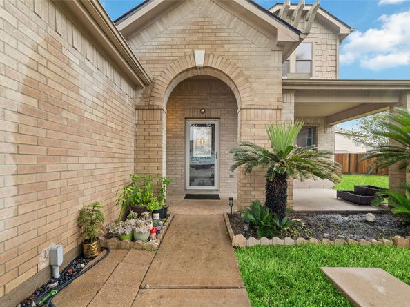 527 Remington Point Court, Houston TX 77073