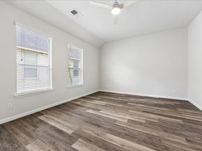 3328 Masters Point Drive, Houston TX 77091