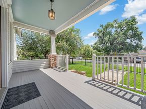 2009 Arlington Street, Houston TX 77008