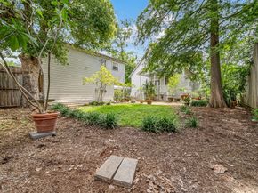 2009 Arlington Street, Houston TX 77008