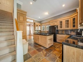 2009 Arlington Street, Houston TX 77008