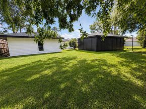5642 Warm Springs Road, Houston TX 77035