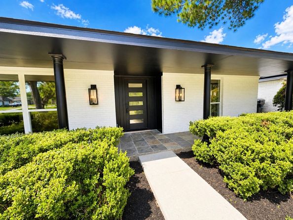 5642 Warm Springs Road, Houston TX 77035