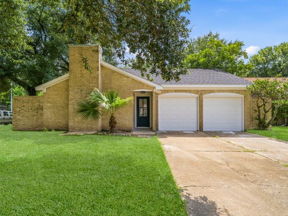 5003 Gleneagles Court, Houston TX 77084