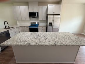 7178 Crownwest Street 7178, Houston TX 77072