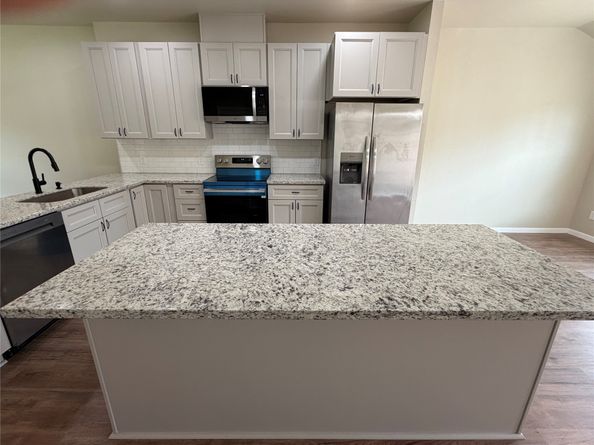 7178 Crownwest Street 7178, Houston TX 77072
