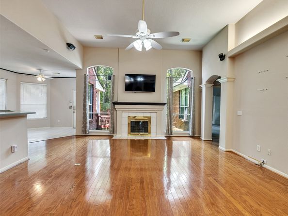 35 Serene Creek Place, Spring TX 77382
