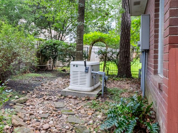 35 Serene Creek Place, Spring TX 77382