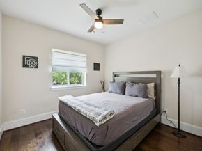 11116 Sherwood Oak Lane, Houston TX 77043