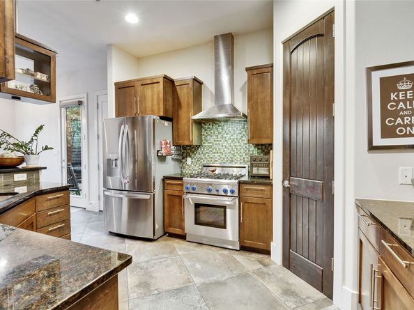 2504 Kinney Road A, Austin TX 78704