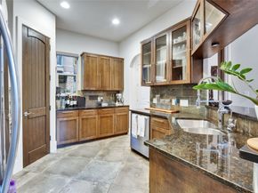 2504 Kinney Road A, Austin TX 78704
