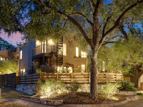 2504 Kinney Road A, Austin TX 78704