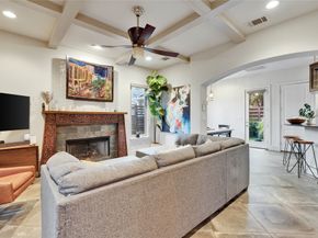 2504 Kinney Road A, Austin TX 78704