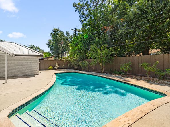 10115 Moorberry Lane, Houston TX 77080