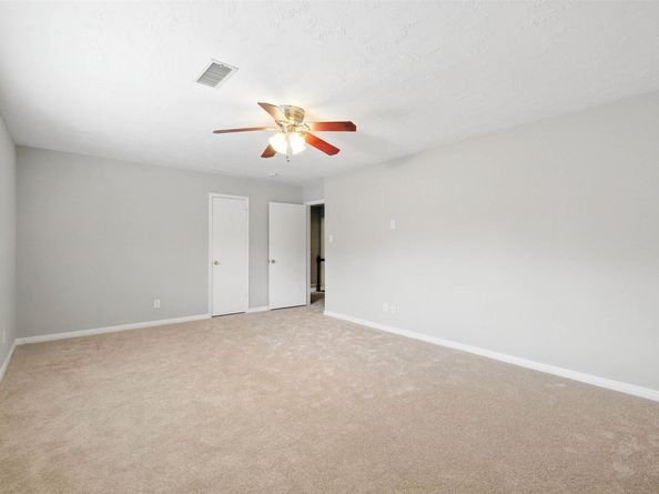 2960 Gessner Road, Houston TX 77080