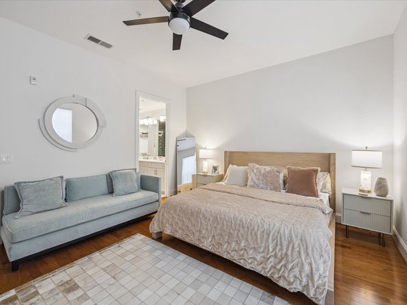 2120 Kipling Street 208, Houston TX 77098