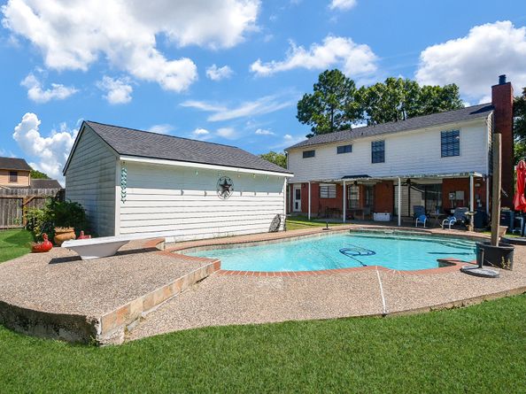 1902 Old Dixie Drive, Richmond TX 77406