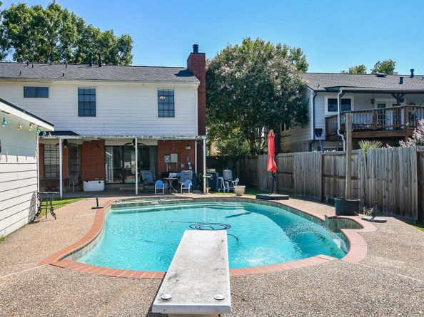 1902 Old Dixie Drive, Richmond TX 77406