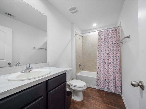 14576 Valley Ridge DR, New Caney TX 77357