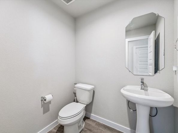 5619 Sandhill Oak Trail, Houston TX 77066