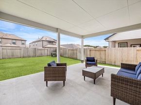 5619 Sandhill Oak Trail, Houston TX 77066