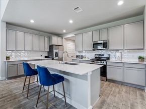 5619 Sandhill Oak Trail, Houston TX 77066